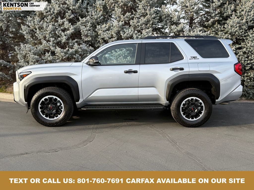 Used 2025 Toyota 4Runner TRD Off-Road image 4