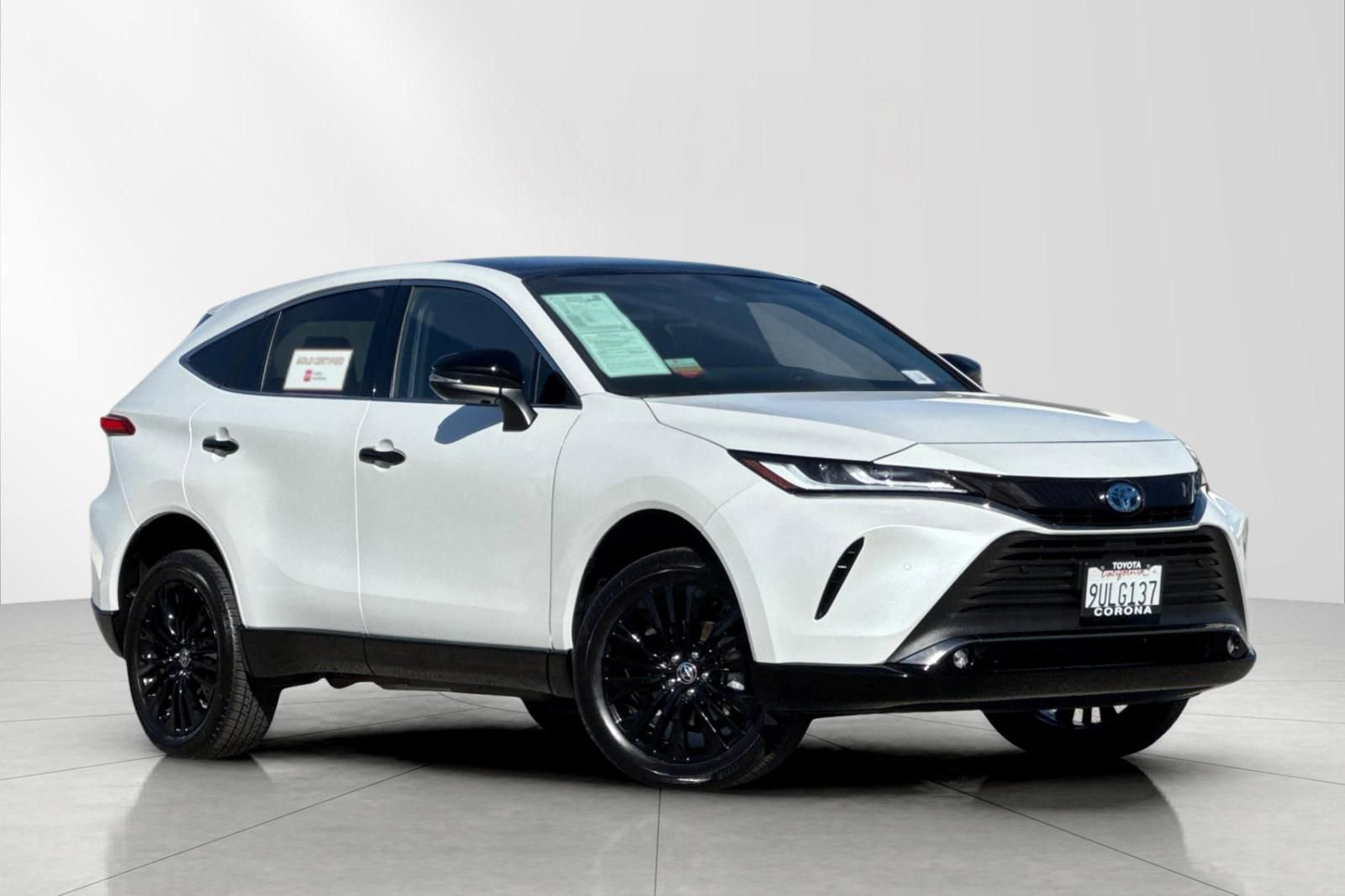 Used 2024 Toyota Venza Nightshade image 1