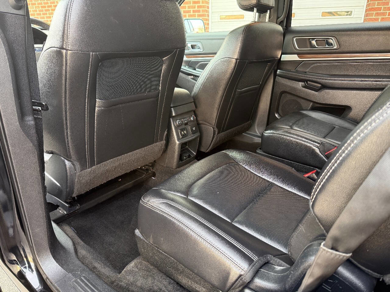 Used 2017 Ford Explorer Limited w/ Equipment Group 301A image 24