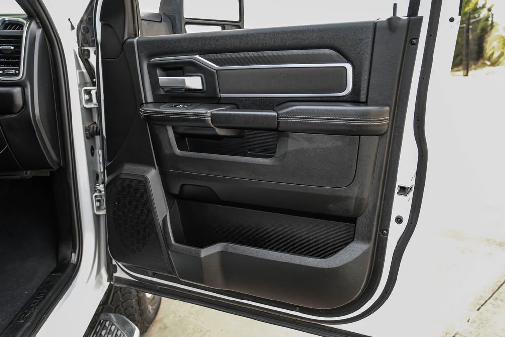 Used 2025 RAM 2500 Big Horn AWD/4WD image 43