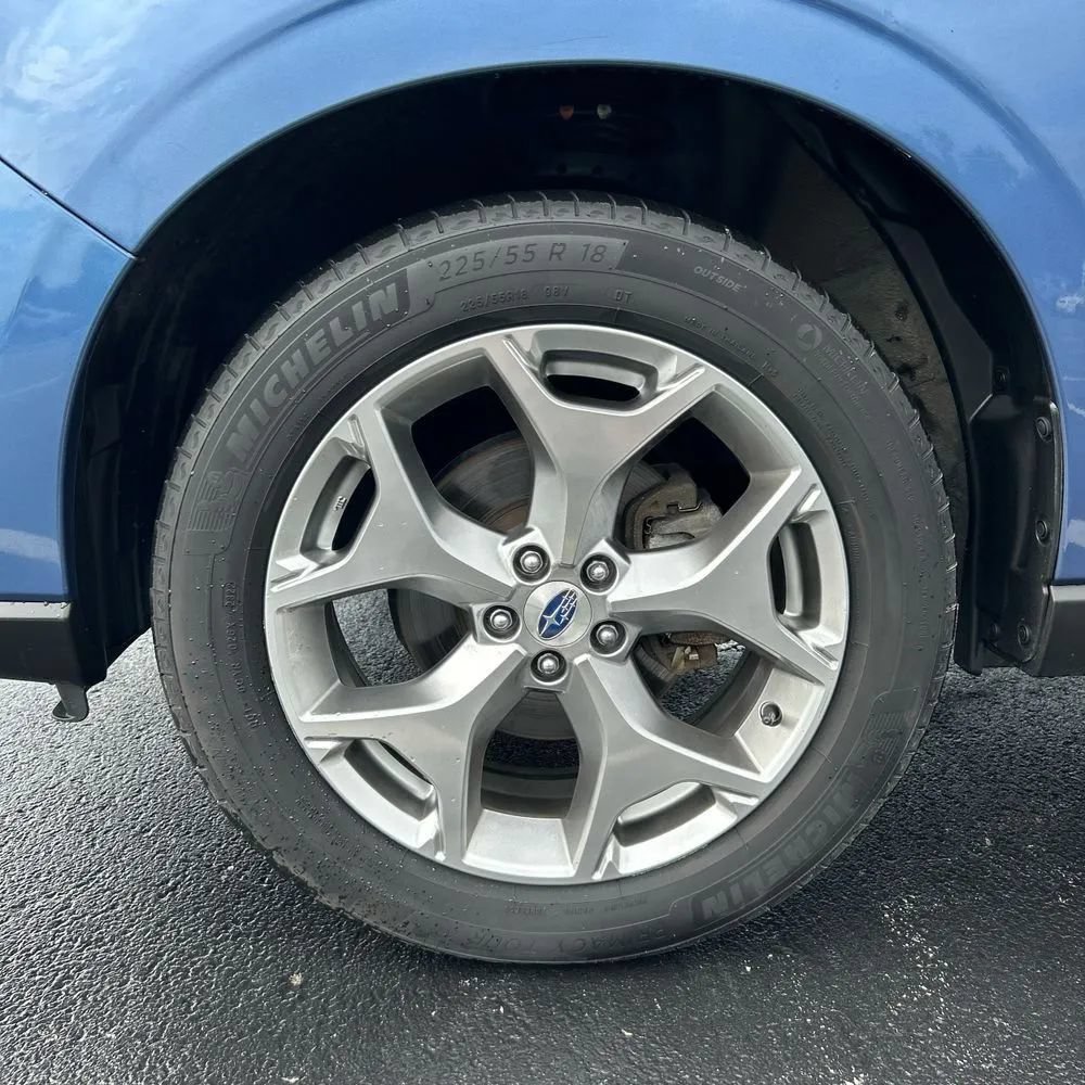 Used 2018 Subaru Forester 2.5i Touring w/ Popular Package #3B AWD/4WD image 17
