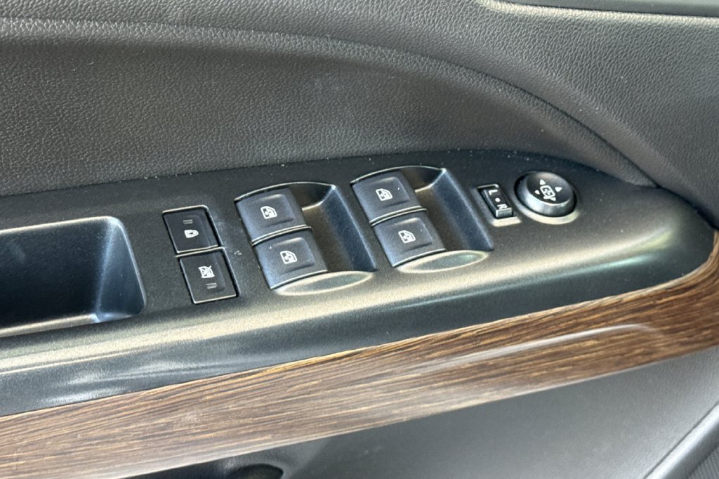 Used 2018 GMC Canyon Denali AWD/4WD image 16