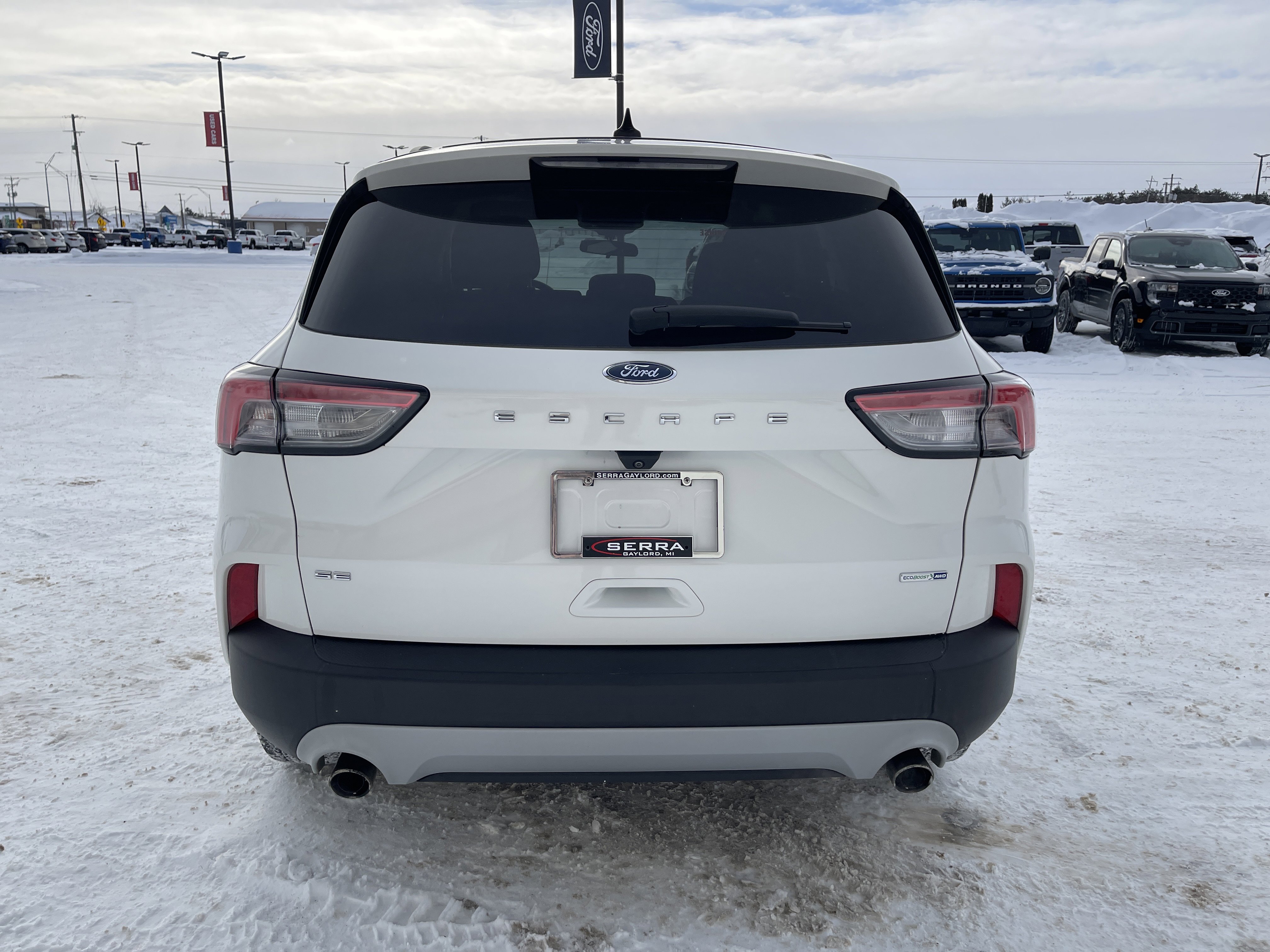 Used 2020 Ford Escape SE image 4