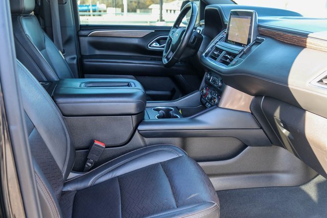 Used 2021 Chevrolet Suburban High Country image 22