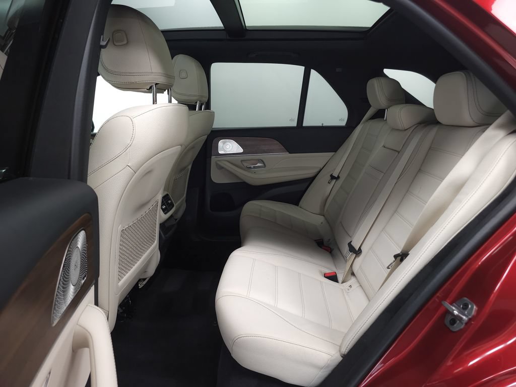Used 2024 Mercedes-Benz GLE 450e 4MATIC image 28