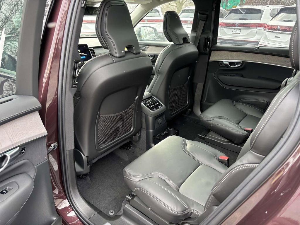 New 2026 Volvo XC90 T8 Ultra w/ Protection Package Premier image 27