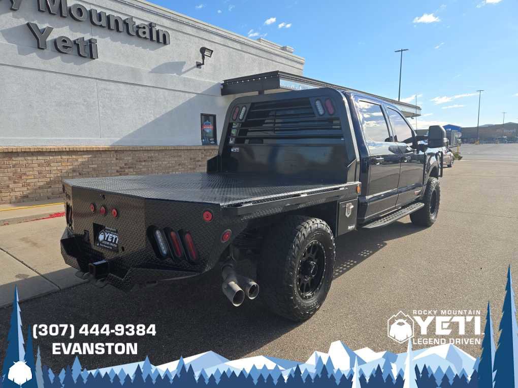 Used 2024 Ford F350 XLT w/ Black Appearance Package image 3