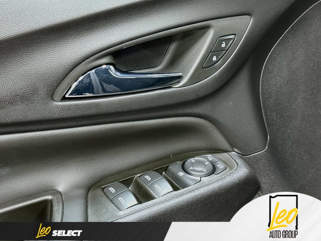 Used 2024 Chevrolet Equinox LT FWD image 20