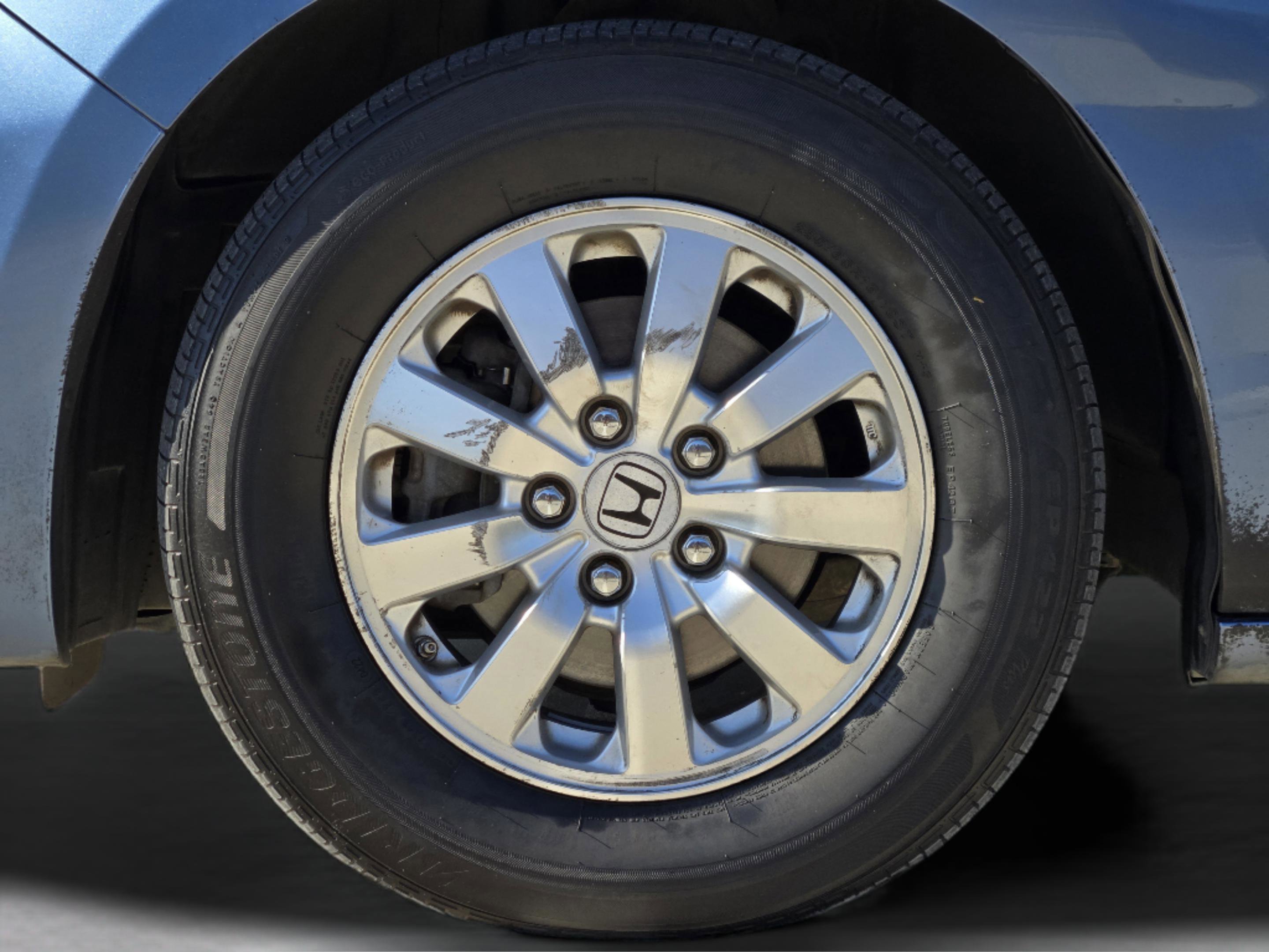 Used 2010 Honda Odyssey EX-L image 31