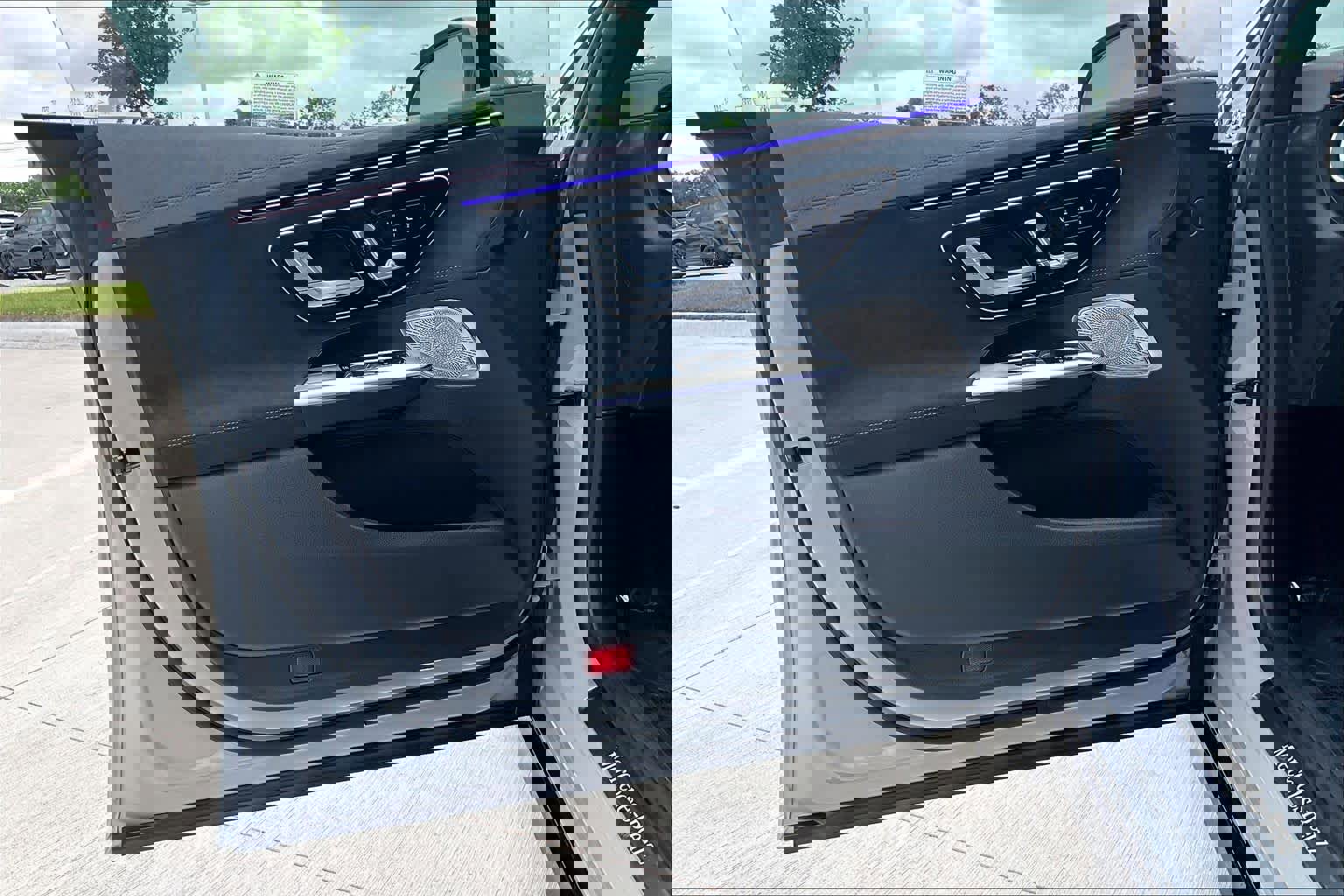 Used 2023 Mercedes-Benz EQE 350+ Sedan image 18