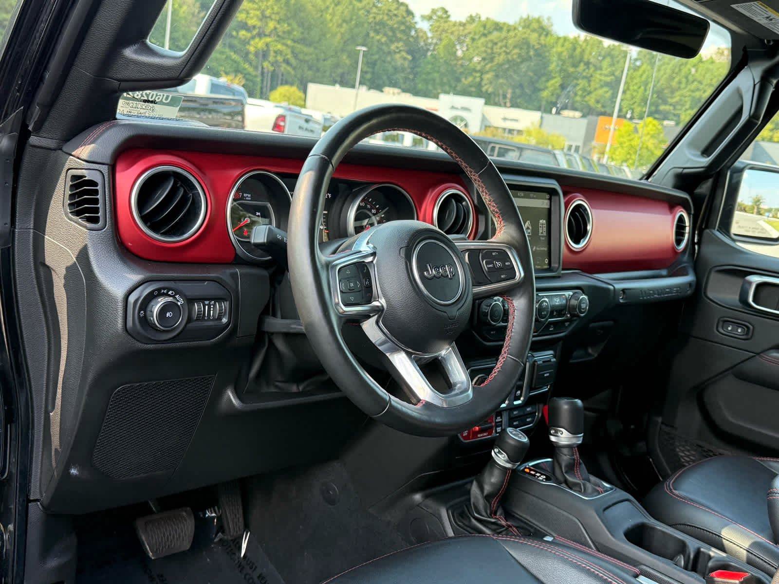 Used 2022 Jeep Wrangler Rubicon w/ LED Lighting Group AWD/4WD image 15