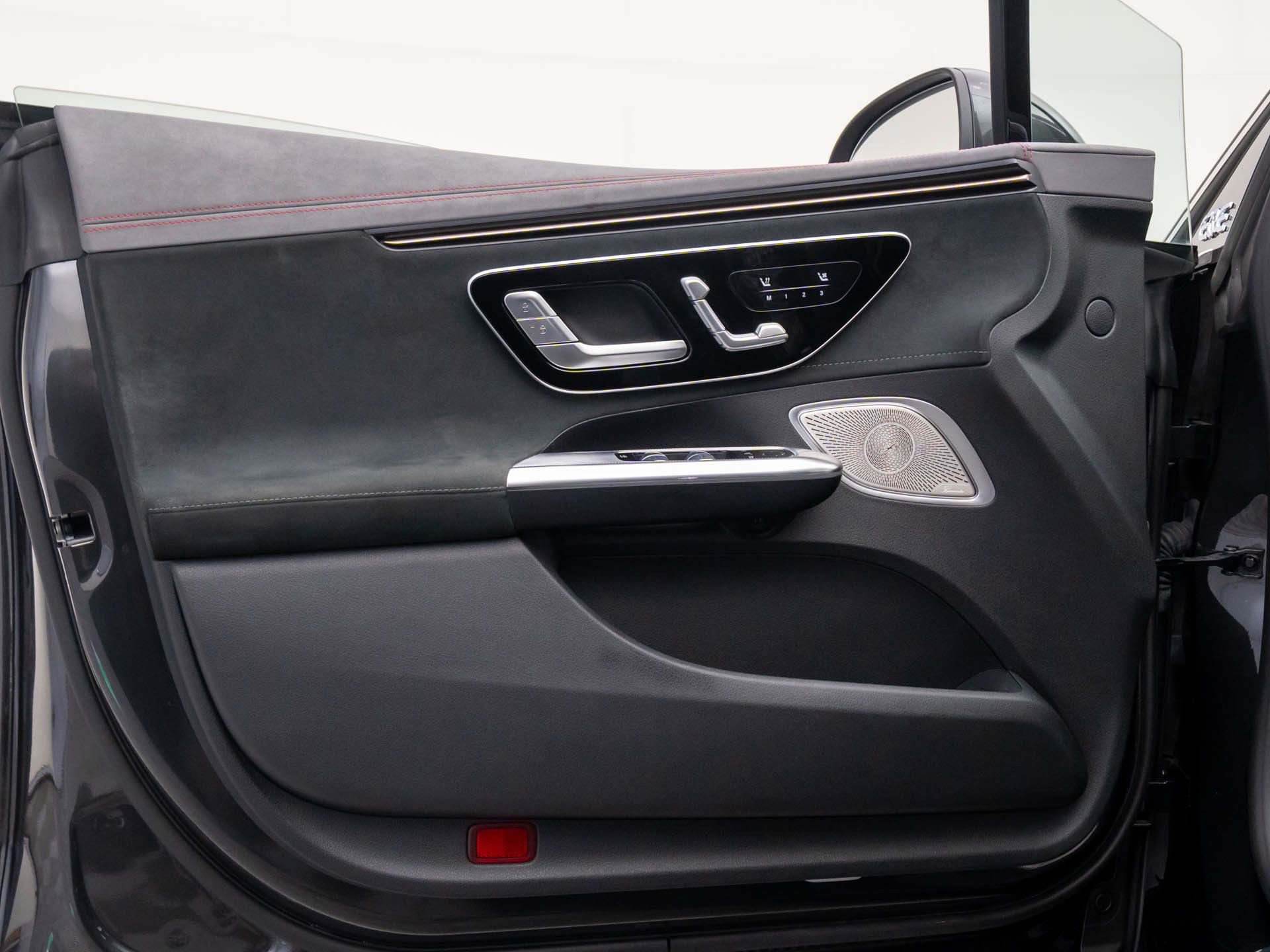 Certified 2023 Mercedes-Benz EQE AMG 4MATIC Sedan image 14