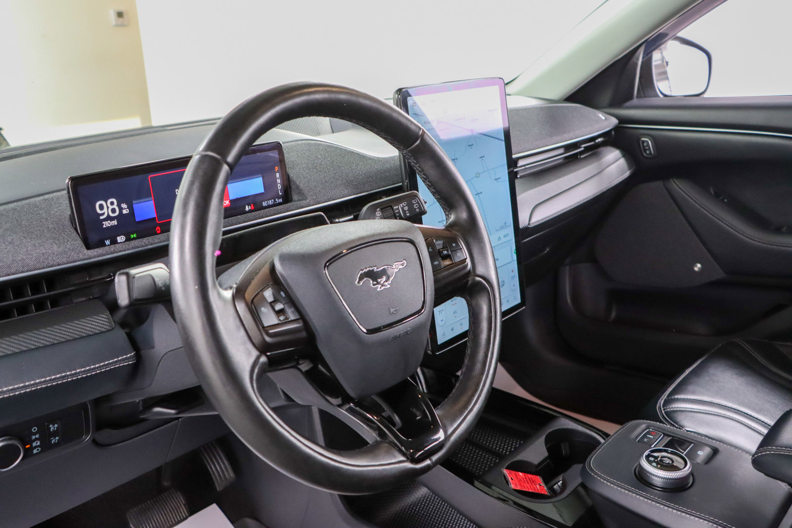 Used 2021 Ford Mustang Mach-E Premium AWD/4WD image 22
