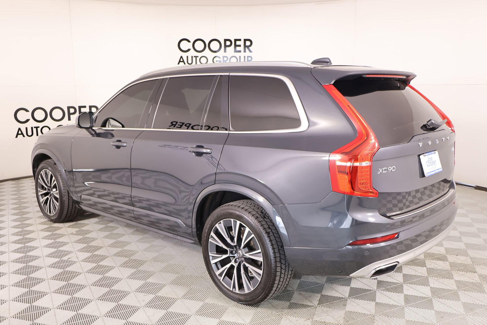 Used 2021 Volvo XC90 T5 Momentum w/ Advanced Package image 25