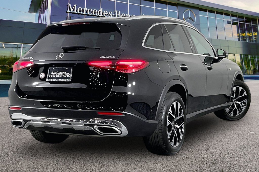 Certified 2025 Mercedes-Benz GLC 350e 4MATIC image 9