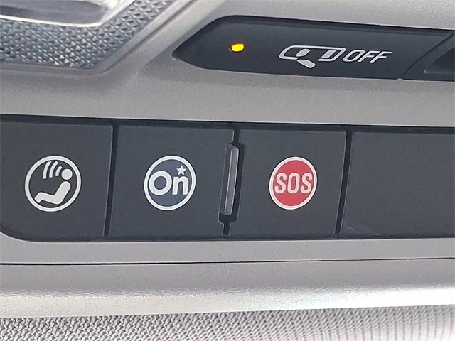 Used 2017 Chevrolet Volt LT w/ Comfort Package image 27