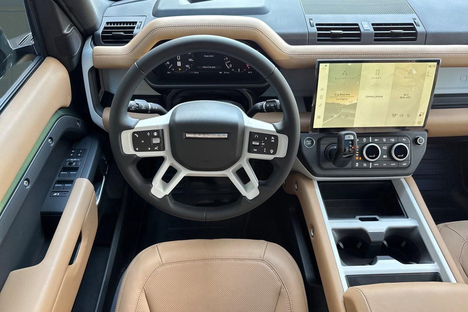 New 2026 Land Rover Defender 110 X-Dynamic SE AWD/4WD image 15