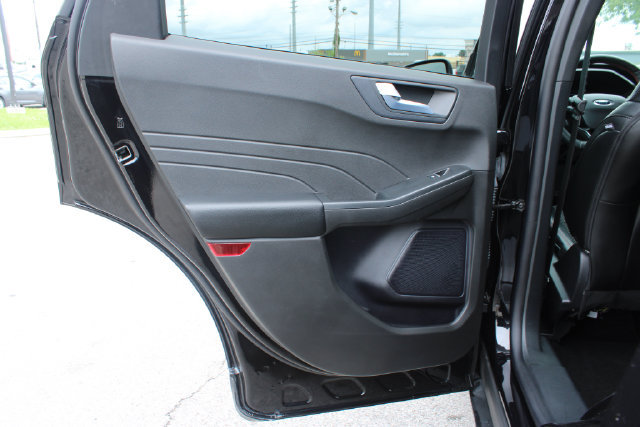 Used 2024 Ford Escape ST-Line w/ Tech Pack #1 AWD/4WD image 29