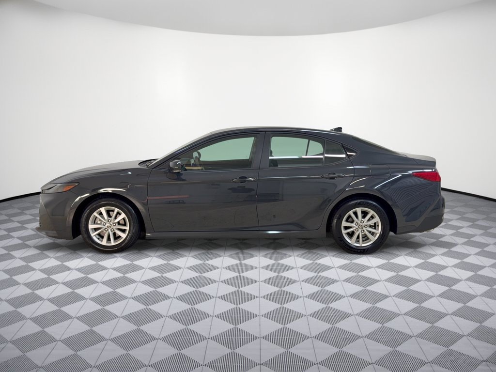 Used 2025 Toyota Camry LE FWD image 2