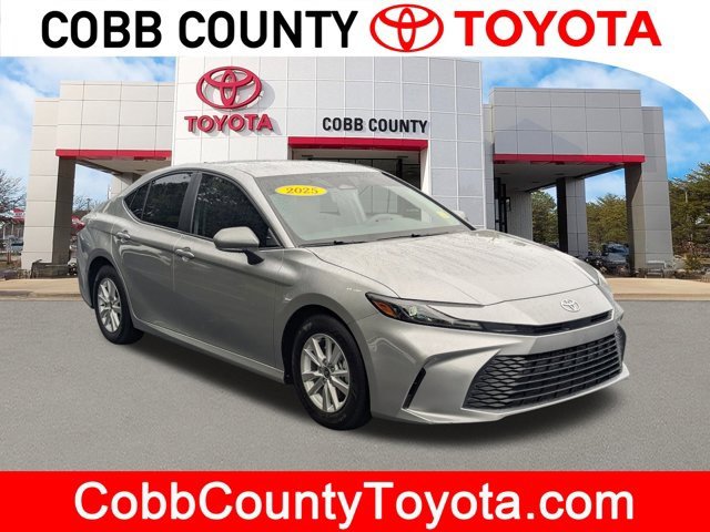Used 2025 Toyota Camry LE