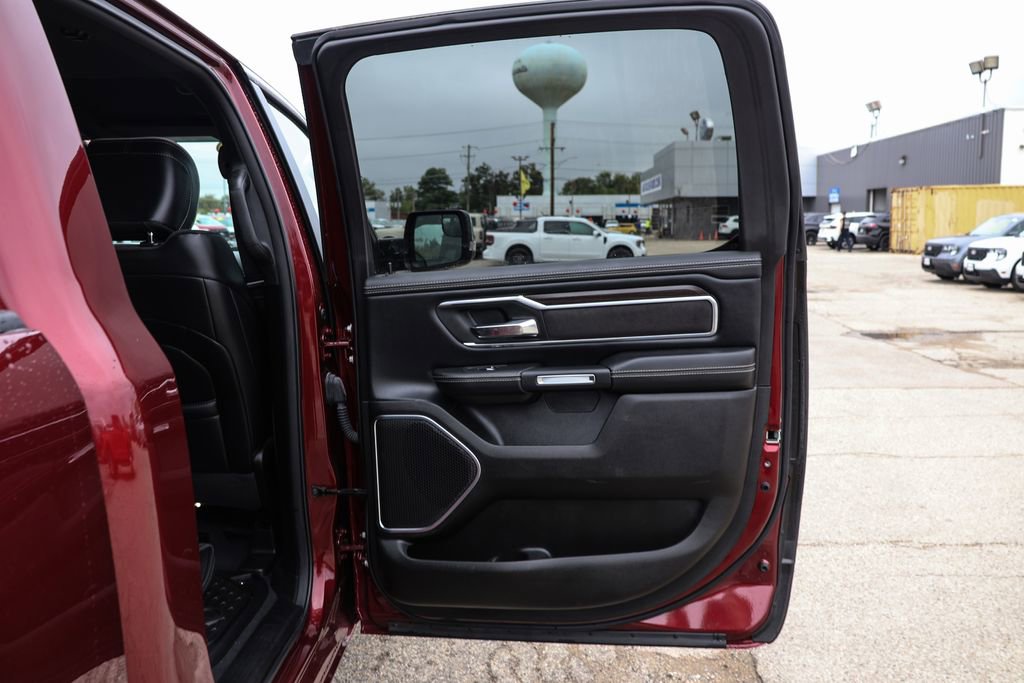 Used 2025 RAM 1500 Laramie image 23