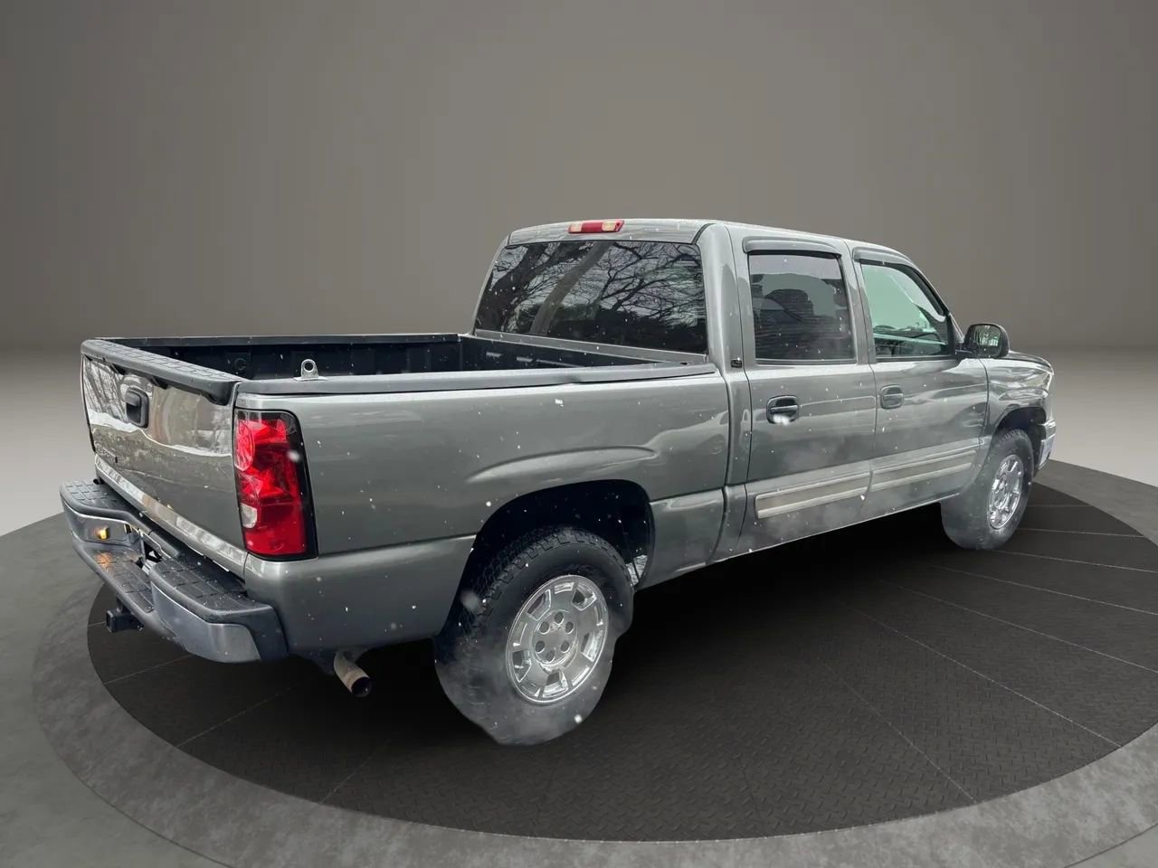 Used 2006 Chevrolet Silverado 1500 LT w/ Light Duty Power Package AWD/4WD image 32