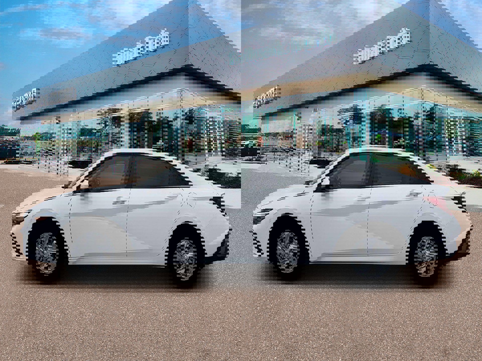 New 2026 Hyundai Elantra SE image 3