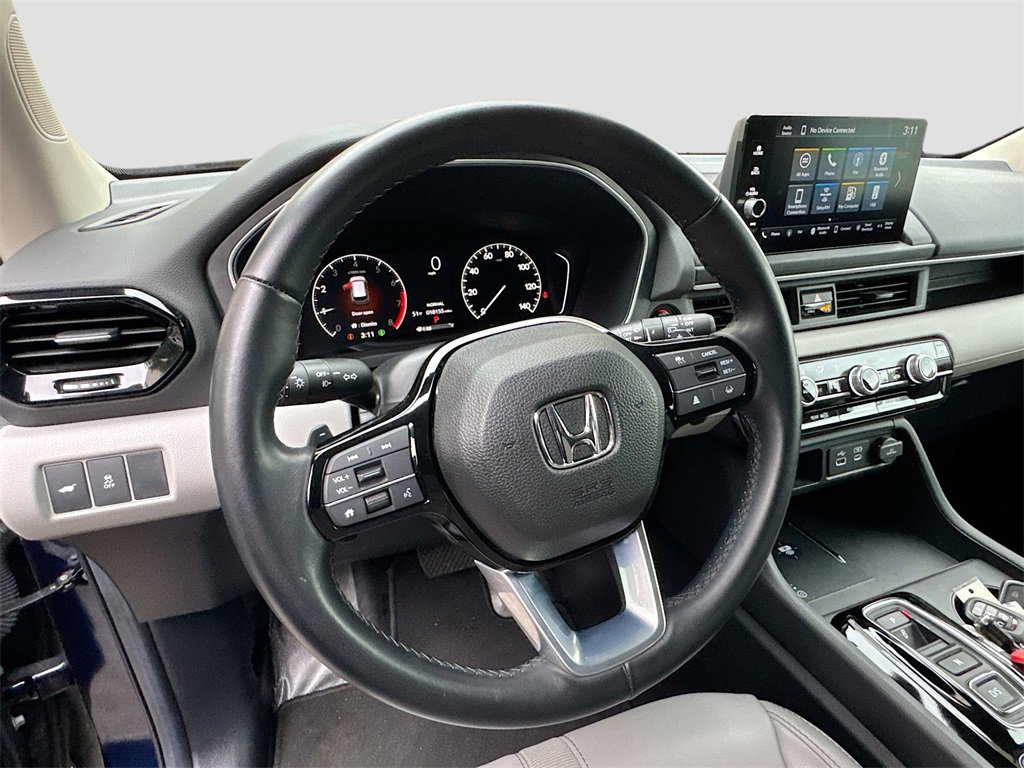 Used 2024 Honda Pilot EX-L image 11