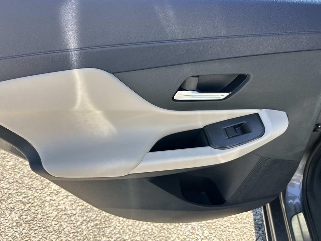 Used 2026 Nissan Sentra SL w/ Floor Mat Package FWD image 22