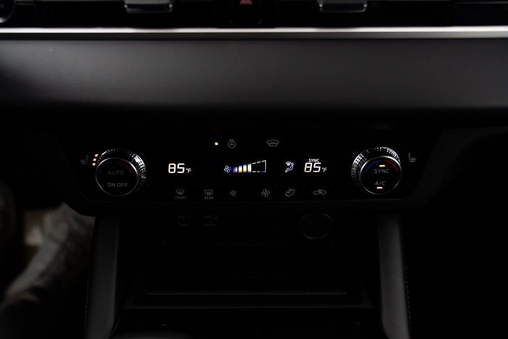 New 2026 Mitsubishi Outlander SE AWD/4WD image 14