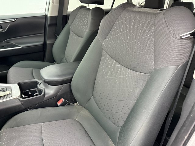 Used 2024 Toyota RAV4 XLE image 9