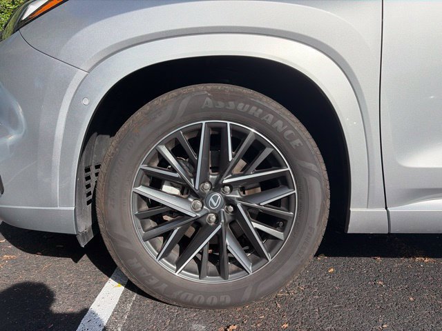 Used 2026 Lexus TX 350 AWD w/ Technology Package image 12