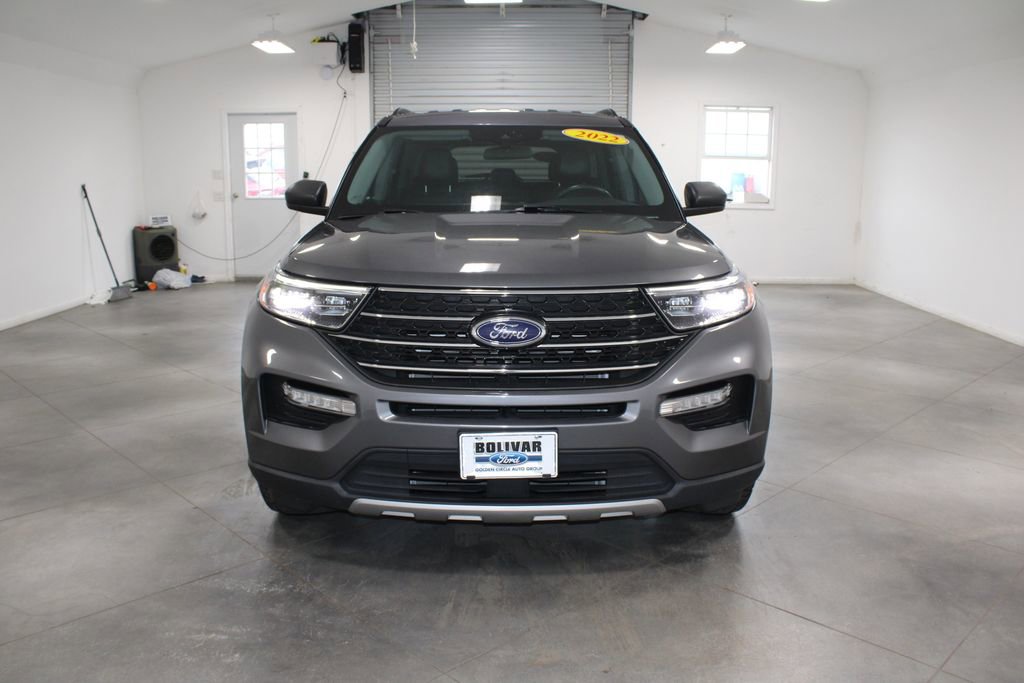 Used 2022 Ford Explorer XLT w/ Equipment Group 202A image 21