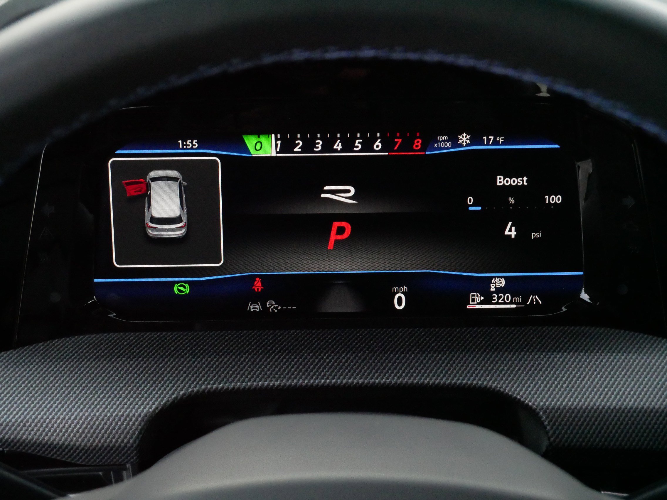 Used 2025 Volkswagen Golf image 21