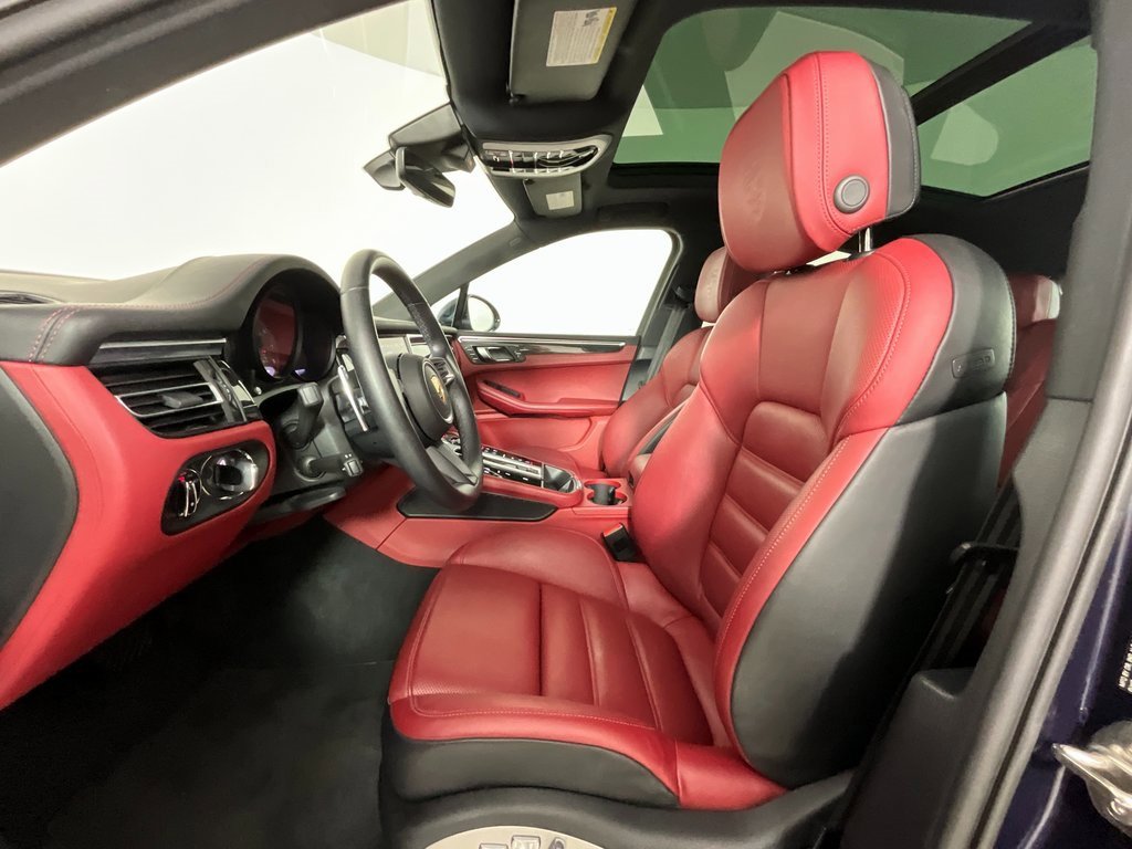 Used 2022 Porsche Macan S image 16