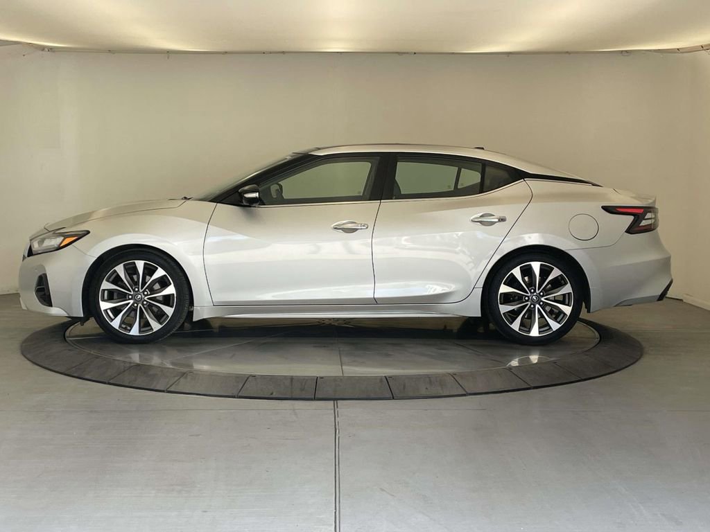 Used 2019 Nissan Maxima Platinum w/ Sport Mat Group FWD image 2