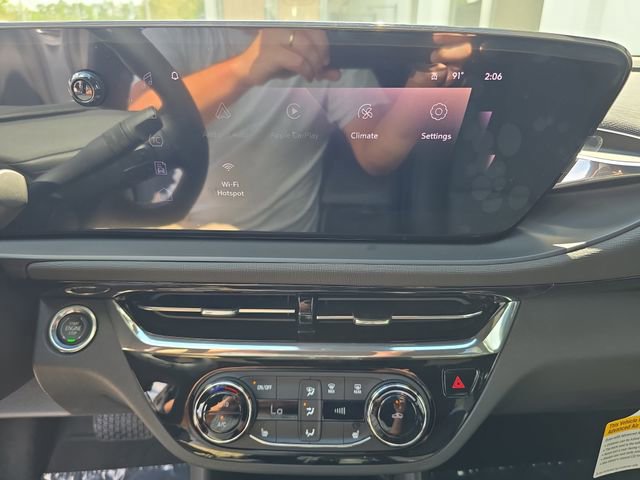 New 2026 Buick Envista Sport Touring image 18