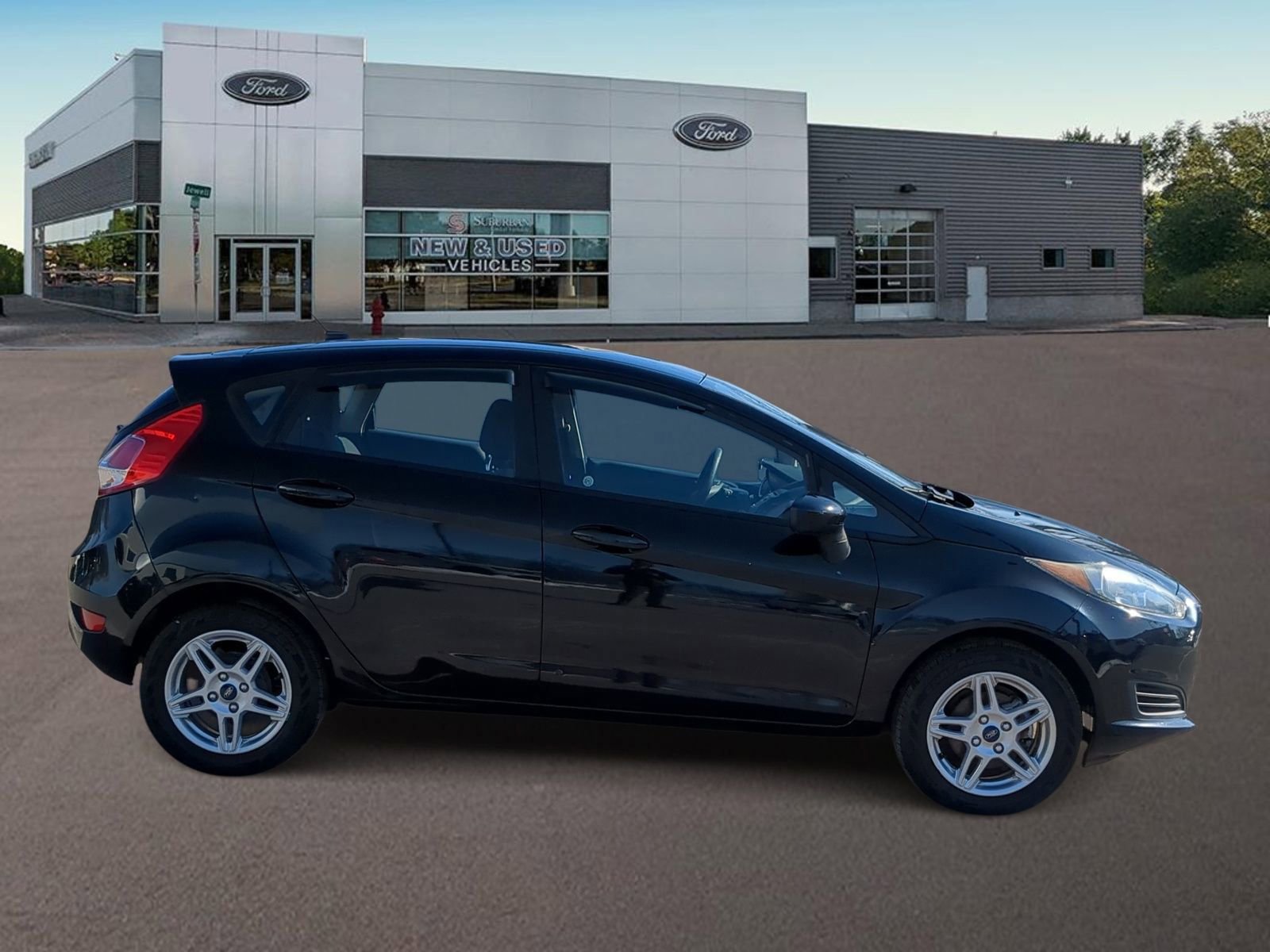 Certified 2018 Ford Fiesta SE image 11