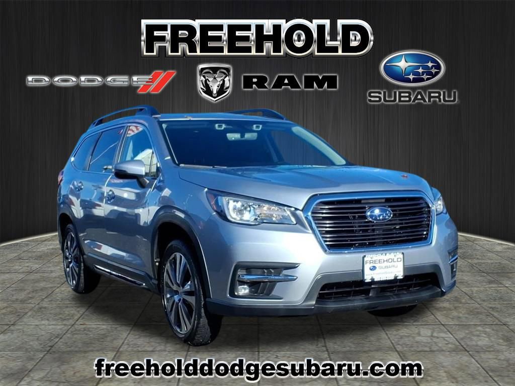 Used 2022 Subaru Ascent Limited w/ Technology Package image 1