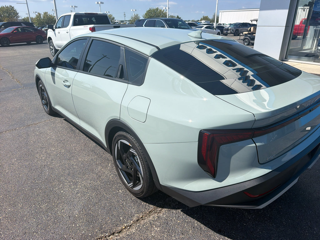 Used 2026 Kia K4 EX FWD image 6