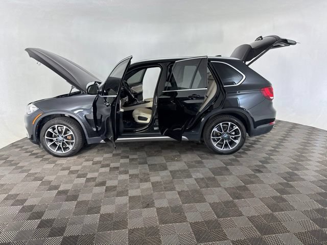 Used 2017 BMW X5 xDrive35i AWD/4WD image 11