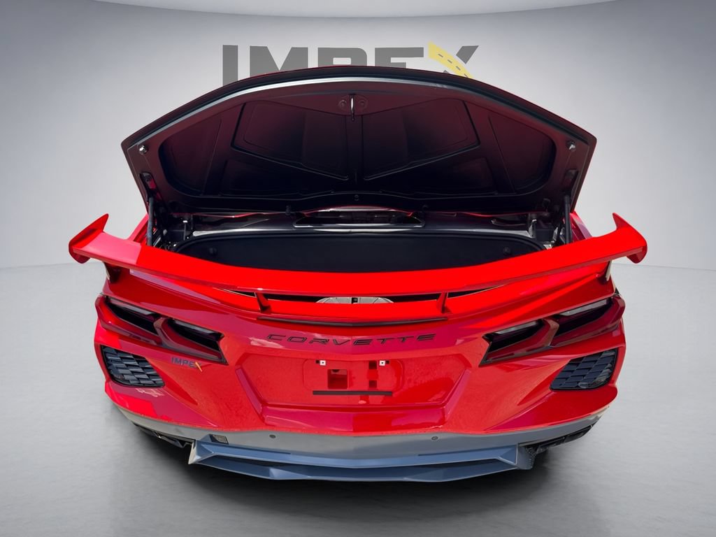 Used 2023 Chevrolet Corvette Stingray Convertible w/ Z51 Performance Package RWD image 11
