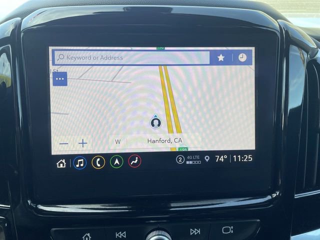 Used 2023 Chevrolet Traverse Premier FWD image 14