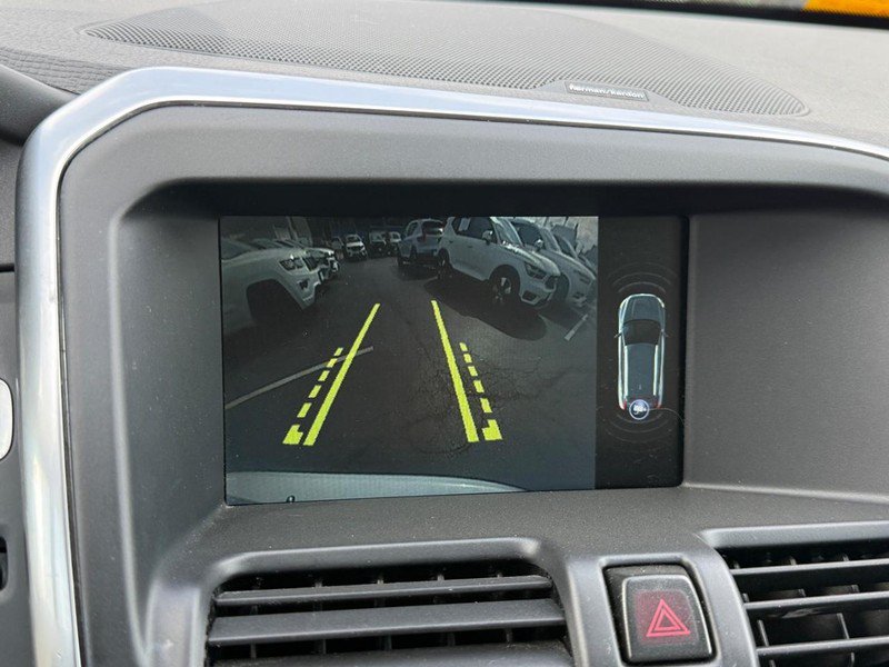 Used 2016 Volvo XC60 T5 Platinum FWD image 22