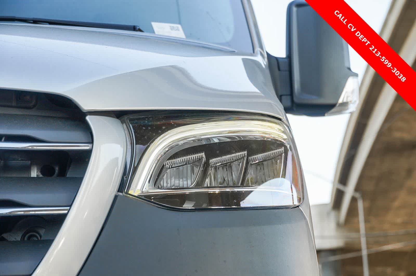 Used 2024 Mercedes-Benz Sprinter 3500 image 12