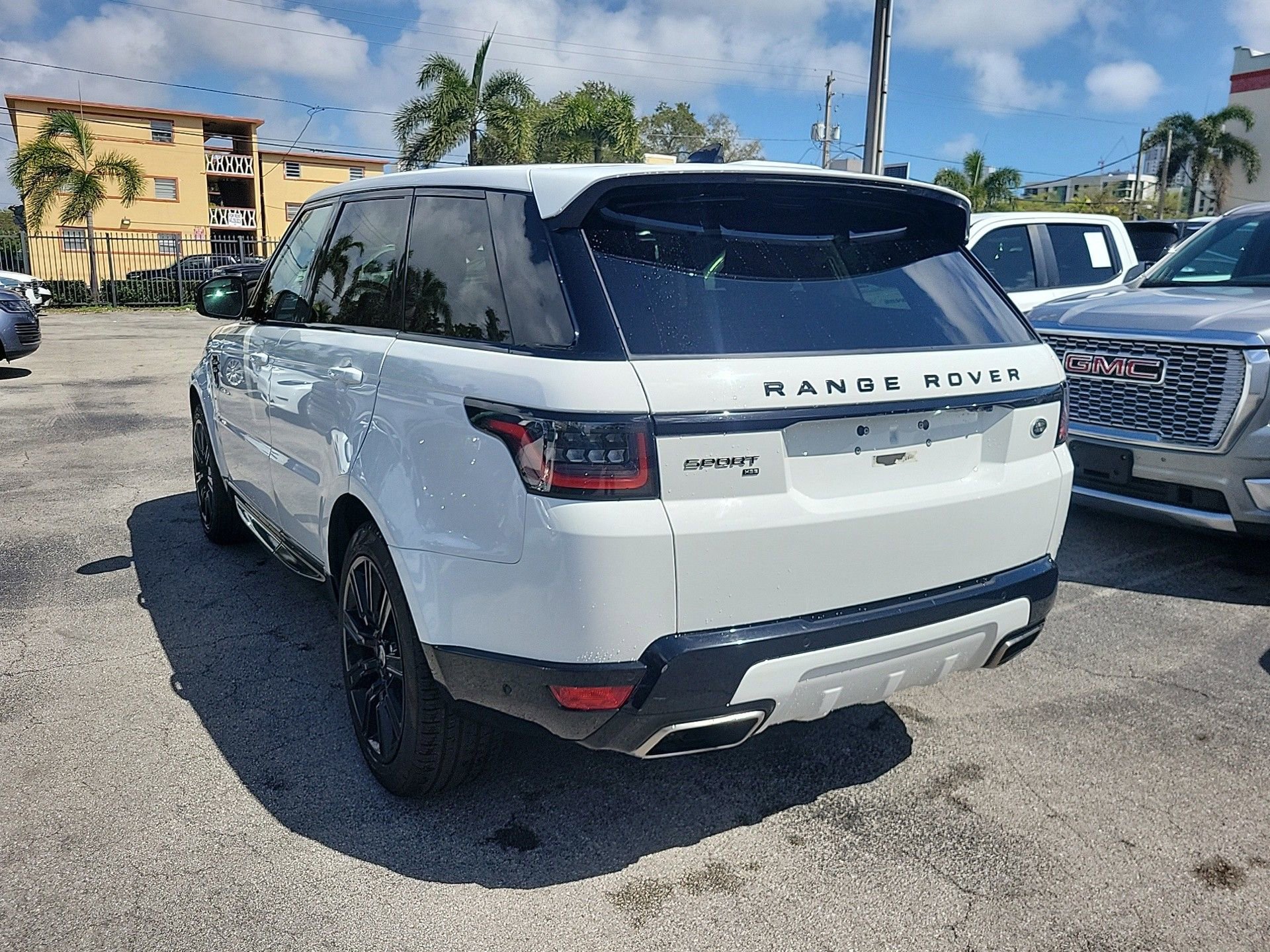 Used 2022 Land Rover Range Rover Sport HSE Silver Edition image 14