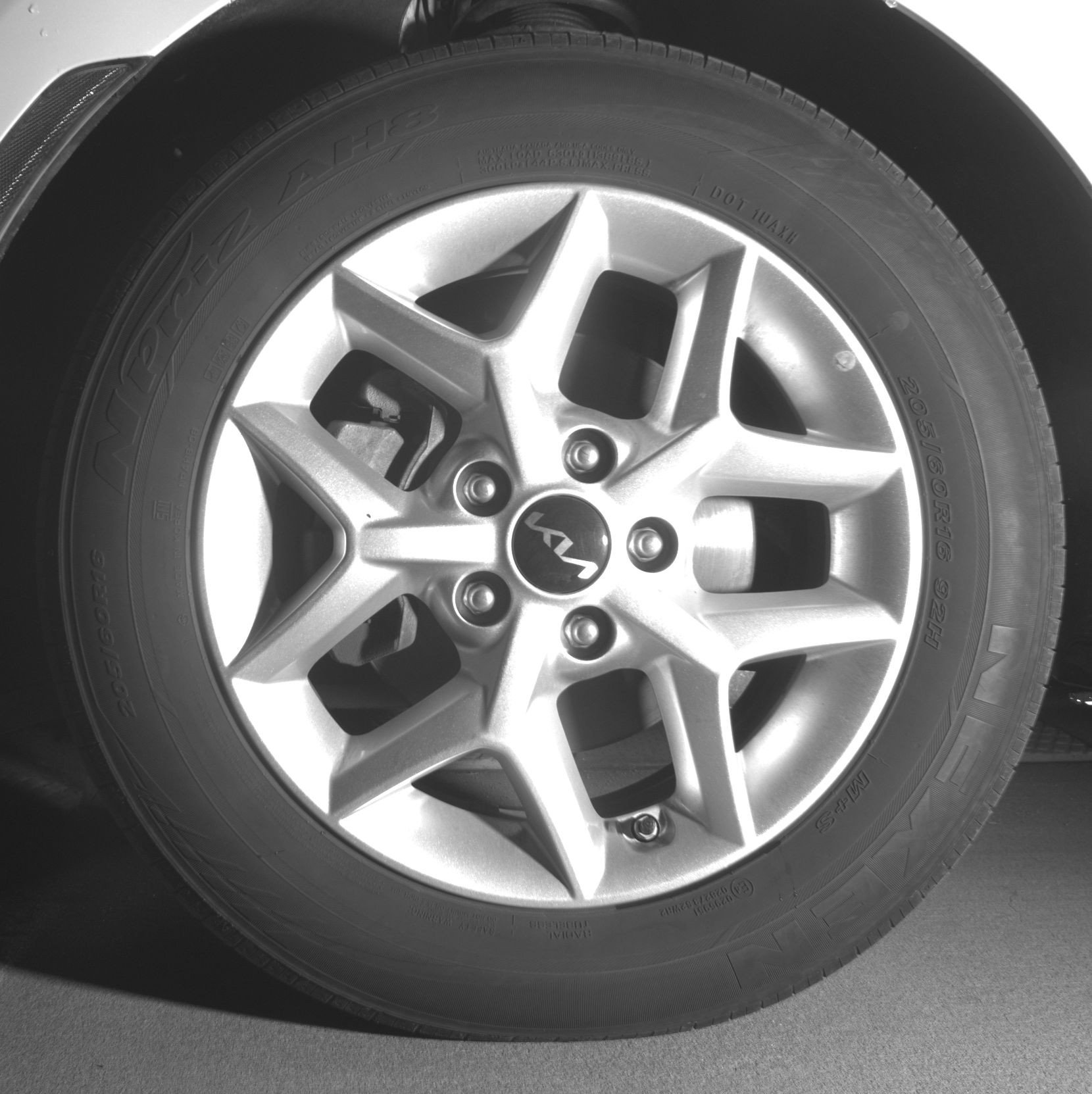 Used 2025 Kia Soul LX w/ LX Technology Package FWD image 12