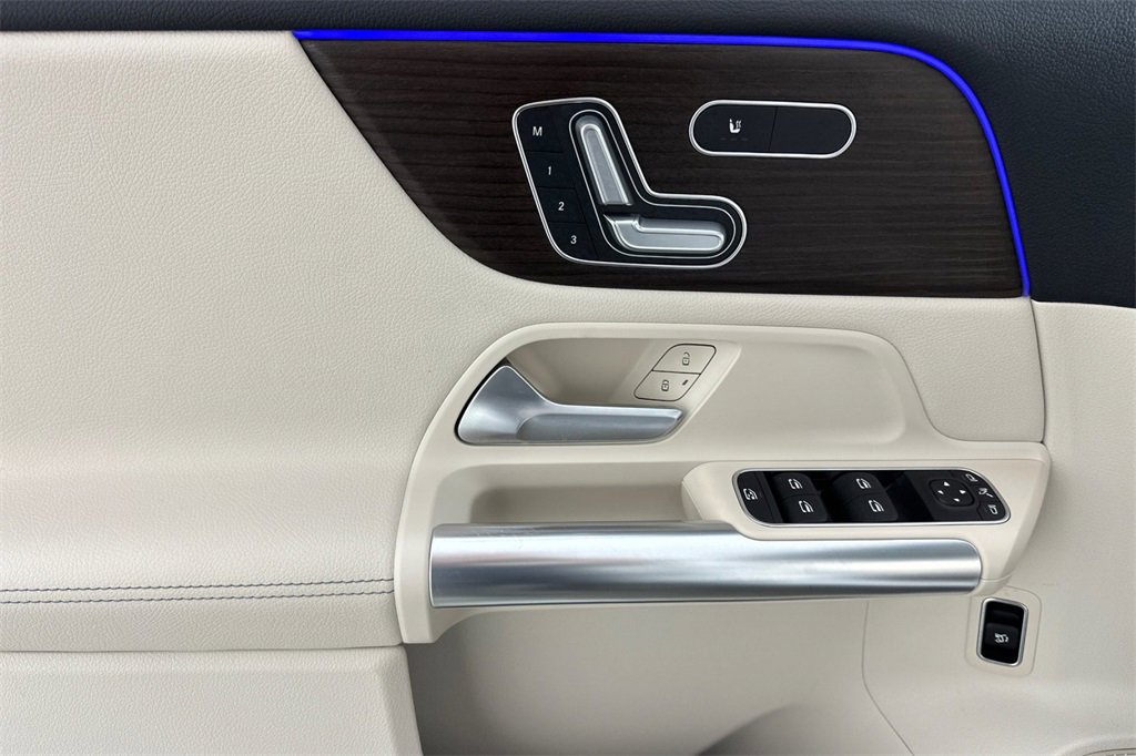 Certified 2026 Mercedes-Benz GLA 250 image 11