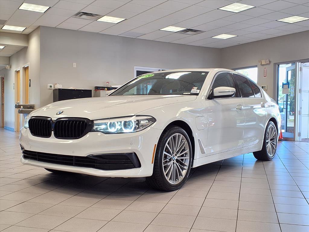 Used 2020 BMW 530e w/ Premium Package