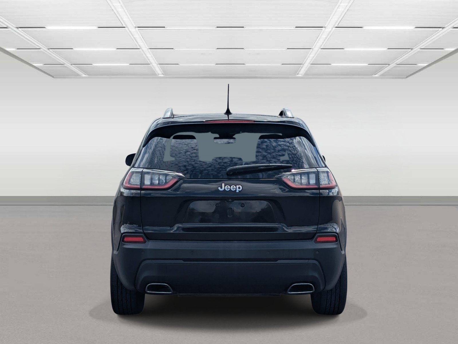Used 2020 Jeep Cherokee Latitude Lux w/ Comfort/Convenience Group FWD image 4